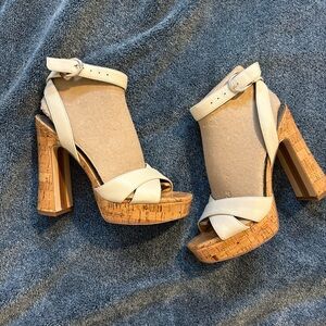 Sam Edelman Cream Platform Sandals 6.5